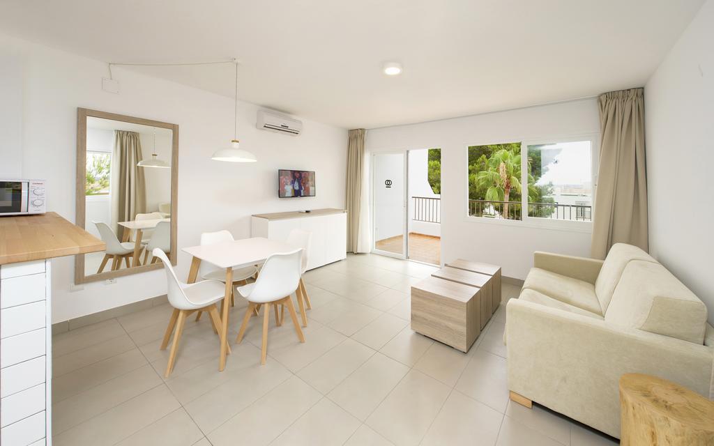 Apartamentos Vibra Riviera San Antonio  Exterior photo